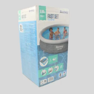 Bestway Fast Set™ Round Inflatable Pool With Pump